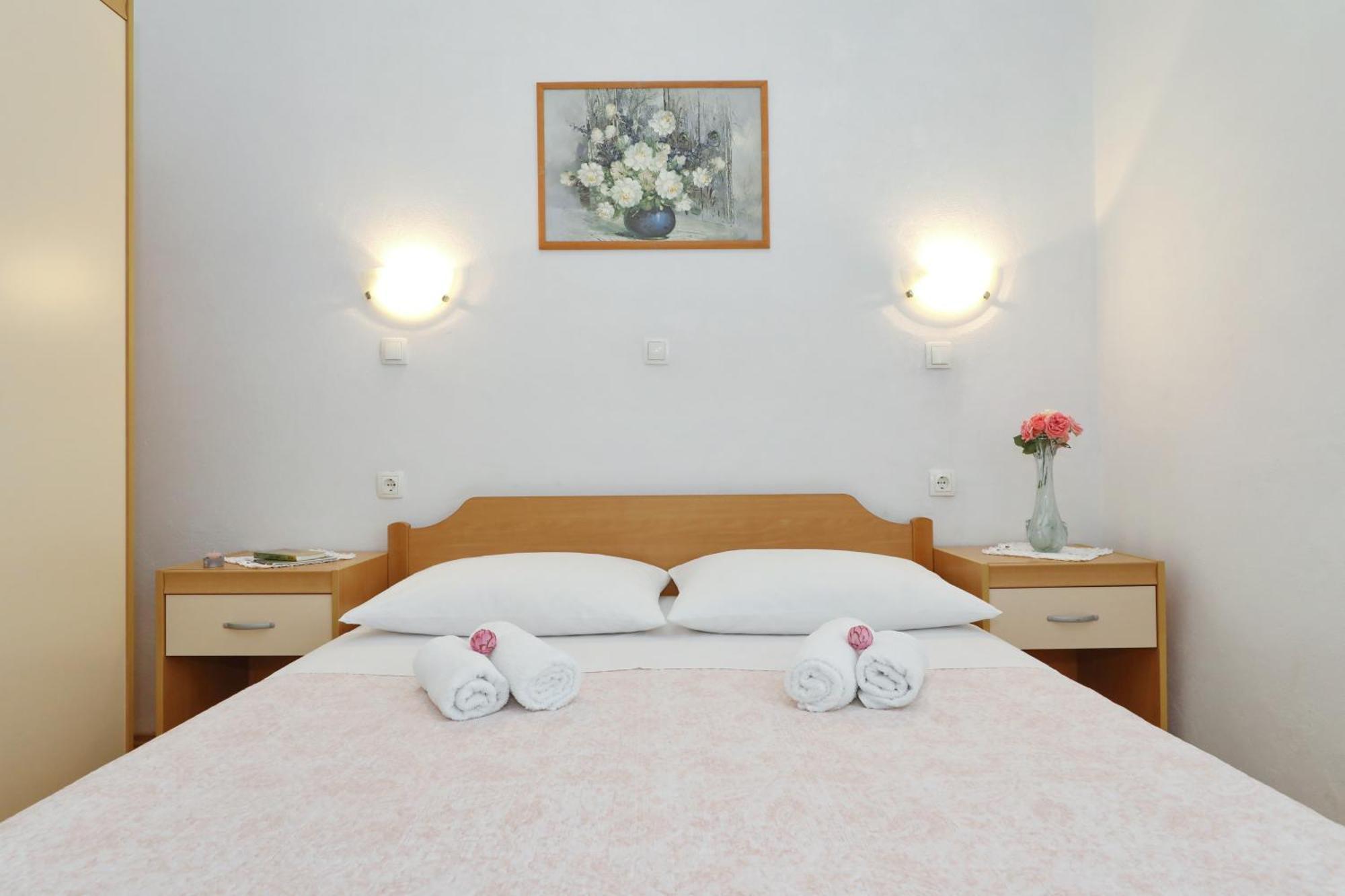 Villa Rajna Stari Grad Szoba fotó