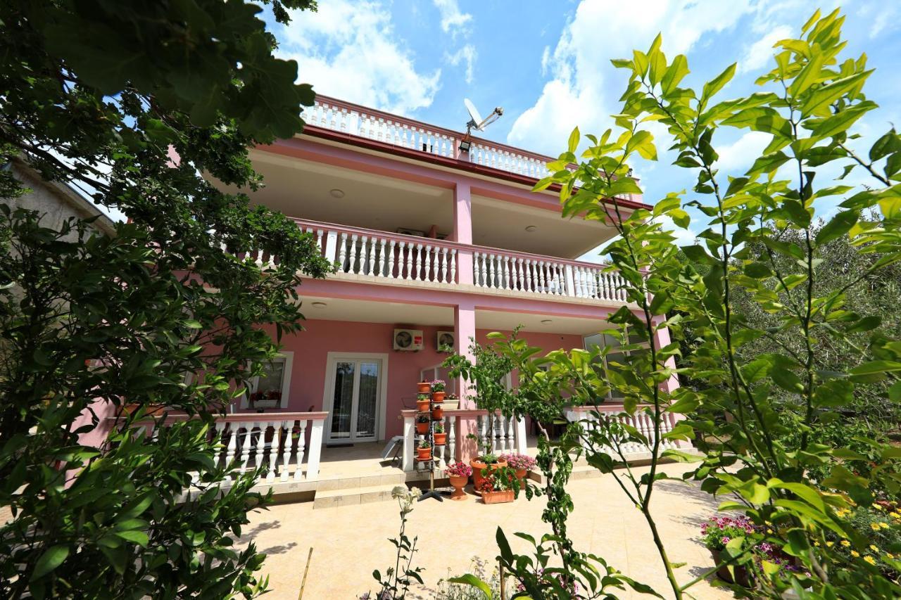 Villa Rajna Stari Grad Kültér fotó